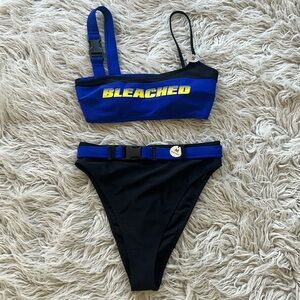 NWT Forever 21 ‘Bleached’ blue black buckle strap belt bikini swim suit set